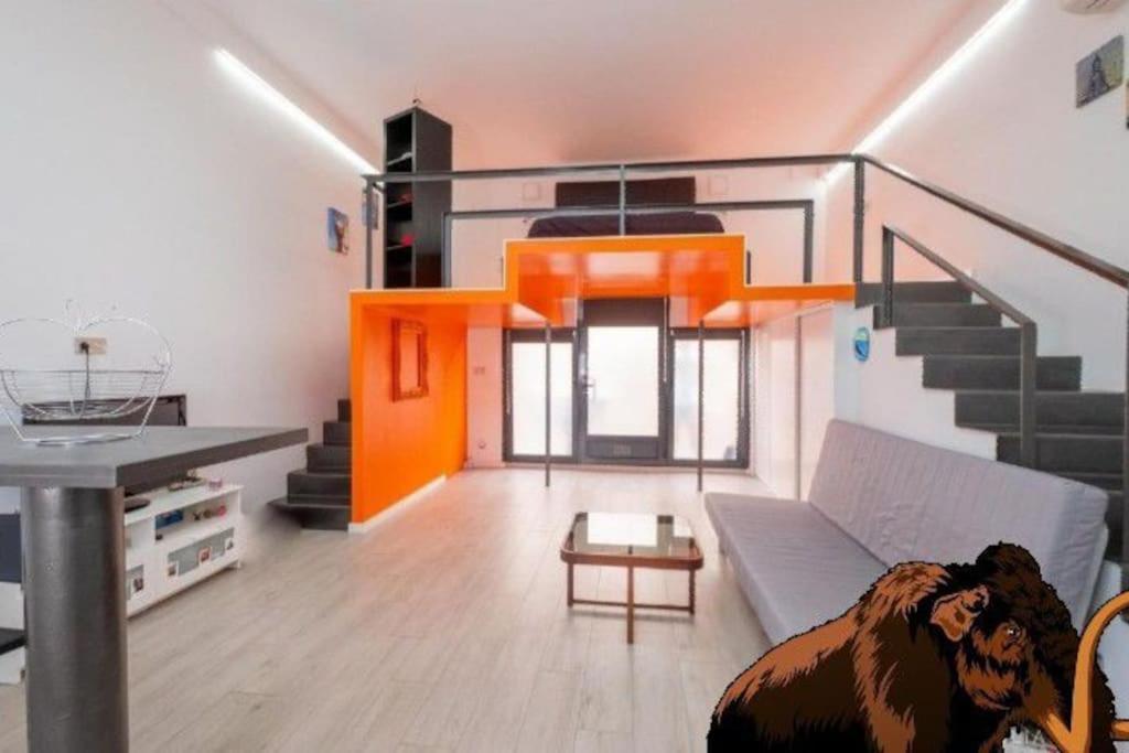 La Casa Del Mamut - Viladecans Exterior foto